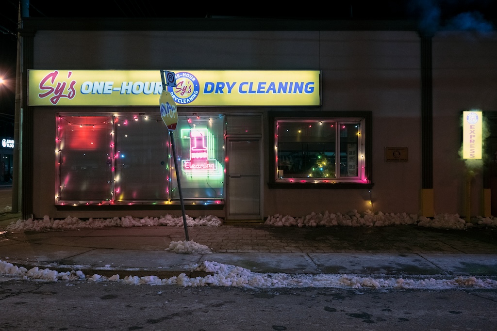Mega Cleaners 1 - Auburn Lane The Umbrella Academy - Netflix - Mega Cleaners - Toronto